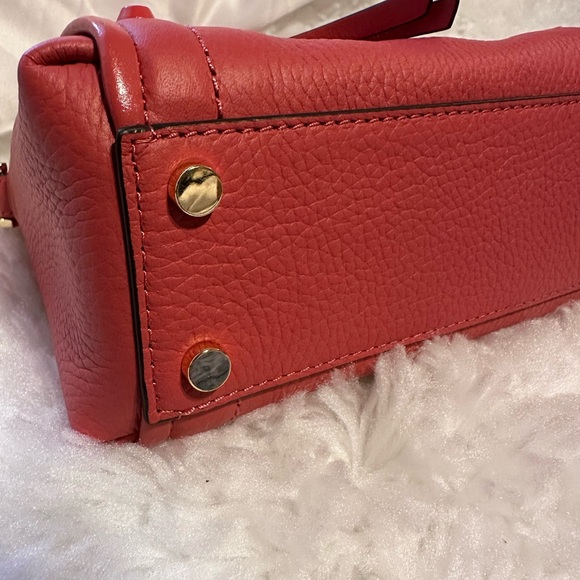 Michael Kors Retail Handbag with Crossbody Strap - Picture 5 of 13